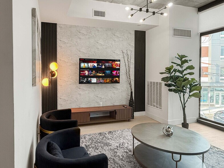 Primary Photo - 1247 N 2nd St