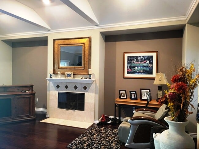 Building Photo - 1879 Fox Bridge Ct