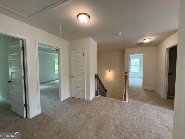 Building Photo - 3677 Lockaby Way