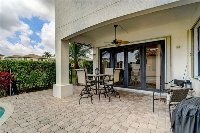 Building Photo - 4169 Artesa Dr