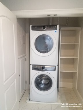 Building Photo - 554 Massachusetts Ave