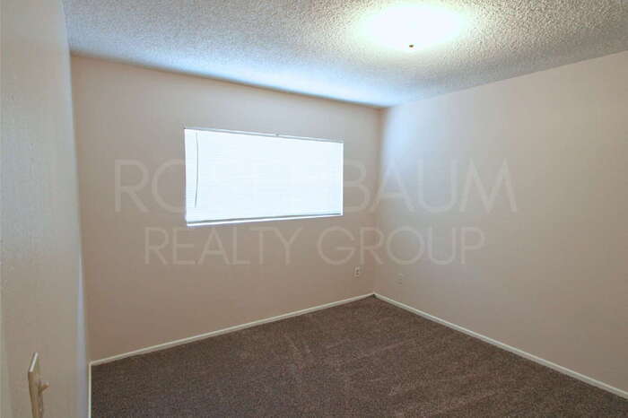 Building Photo - 1000 N Pueblo Dr