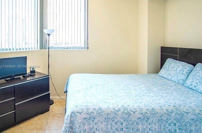 Building Photo - 9066 SW 73rd Ct