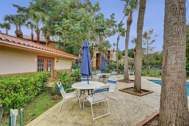 Building Photo - 10733 Cleary Blvd