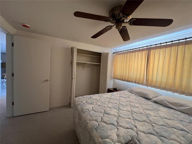 Building Photo - 10502 Laburnum Dr