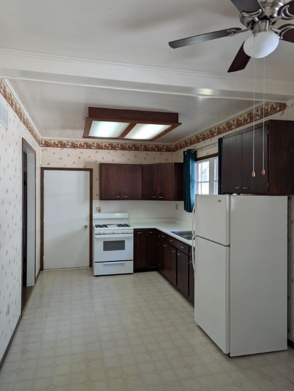 Building Photo - 118 Niles Ave