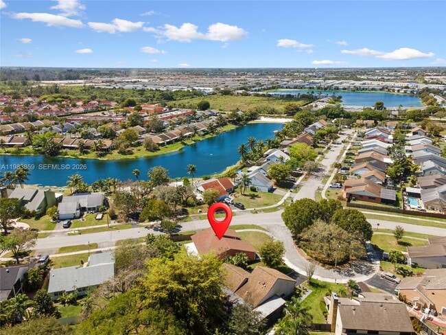 Building Photo - 1315 Egret Rd