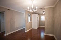 Building Photo - Two Bedroom Condo at The Retreat