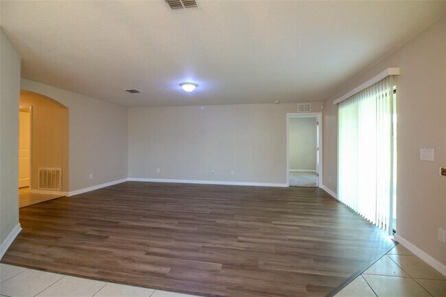 Building Photo - 5505 Superior Dr