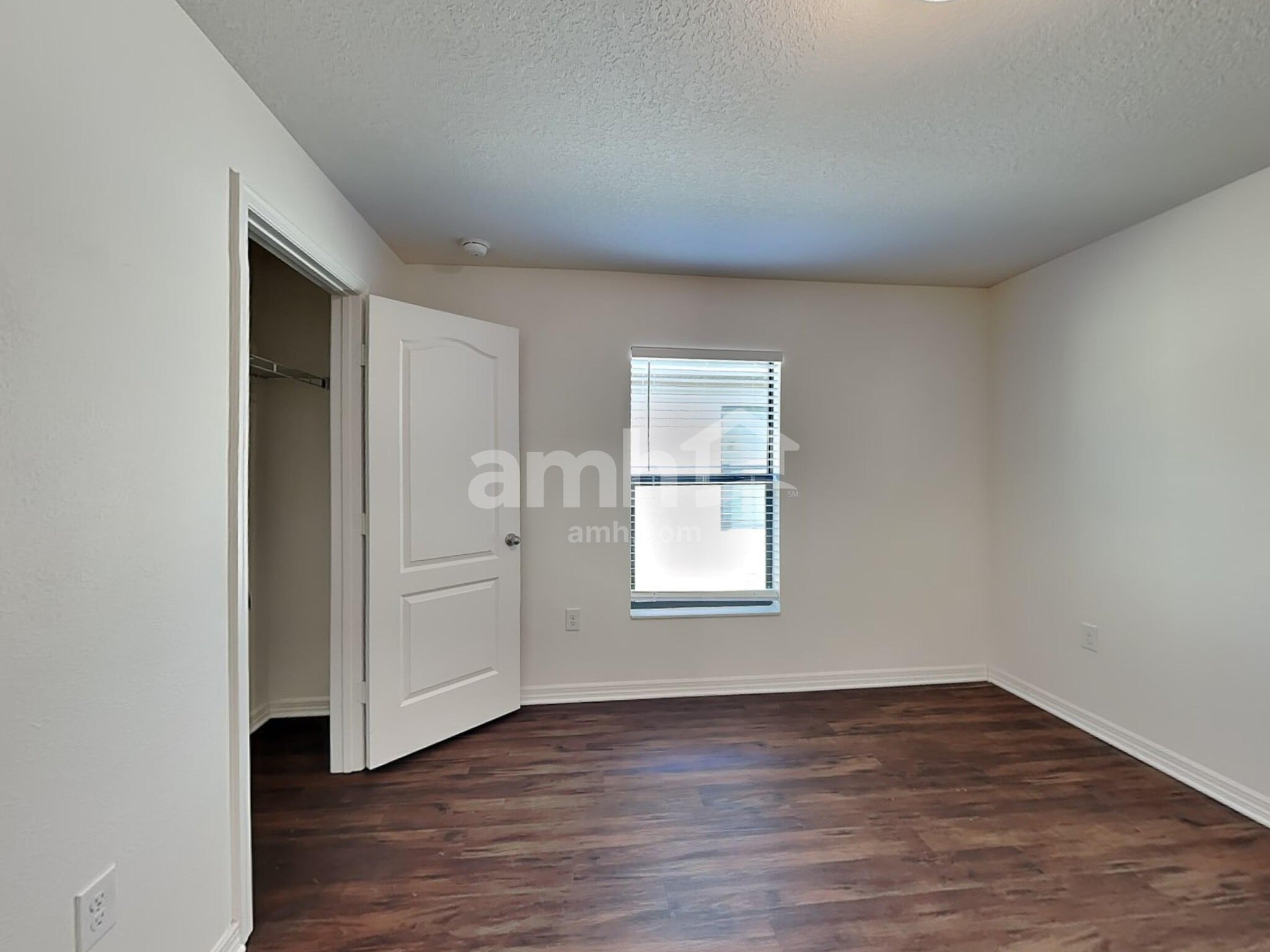 Building Photo - 1222 Brenton Leaf Dr