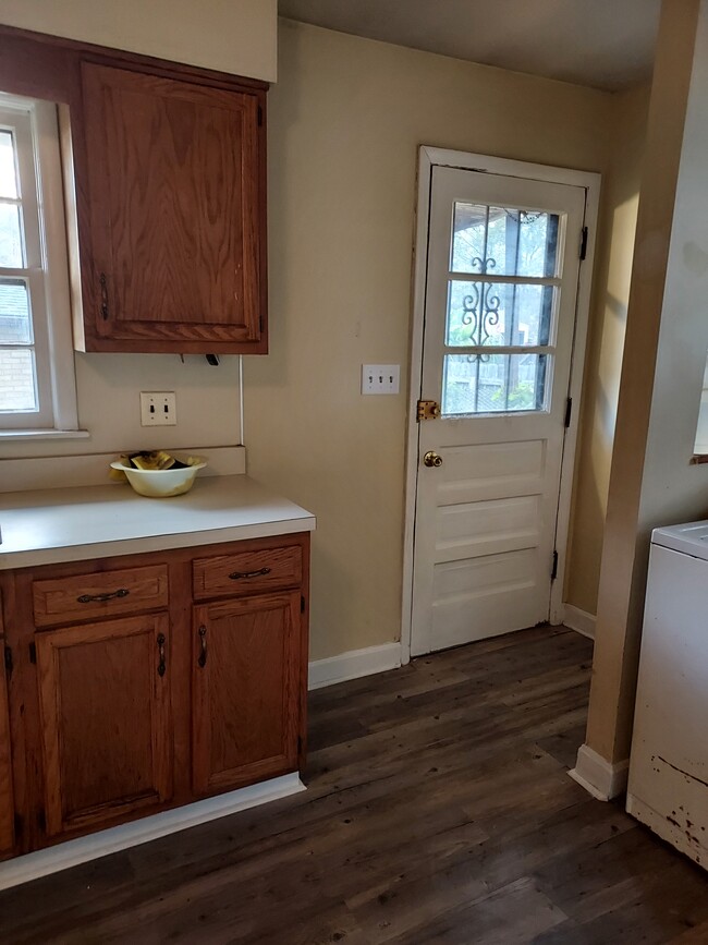 Kitchen at back door - 4798 Westside Dr