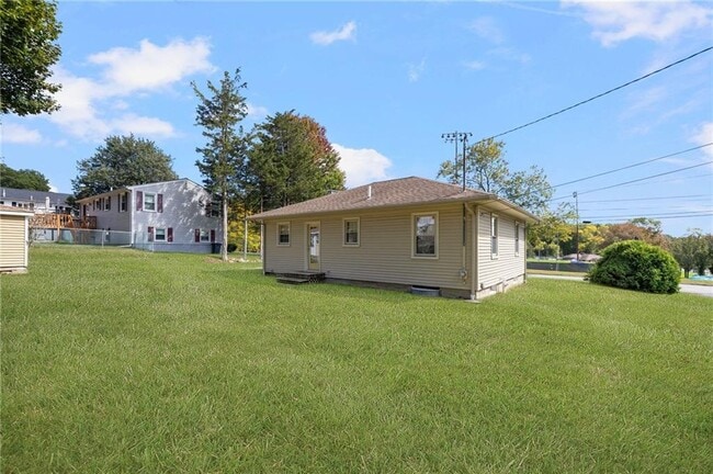 Building Photo - 50 Memorial Ave