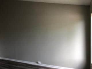 Building Photo - 335 Beverly St