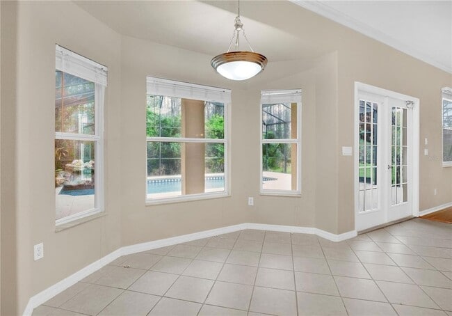 Building Photo - 2615 Lakemoor Dr