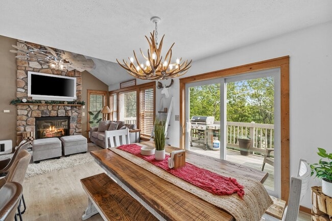 Building Photo - 358 Juniper Ct