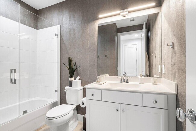 Building Photo - 12871 Alton Rd