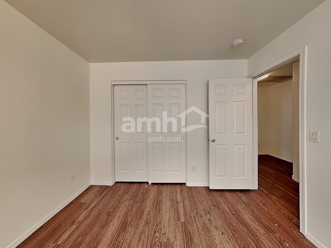 Building Photo - 10830 E Carol Ave