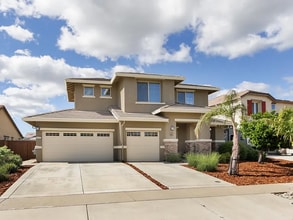 Building Photo - 3652 Edington Dr