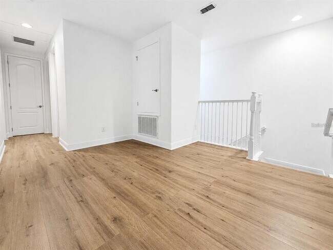 Building Photo - 10345 Belfry Cir