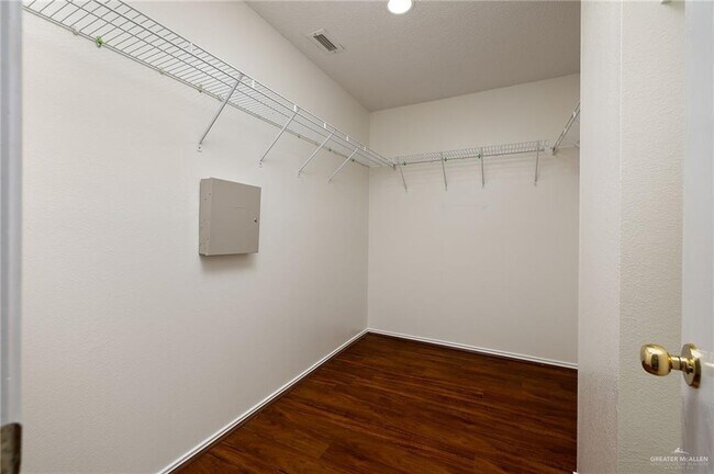 Building Photo - 16 San Esteban Ct