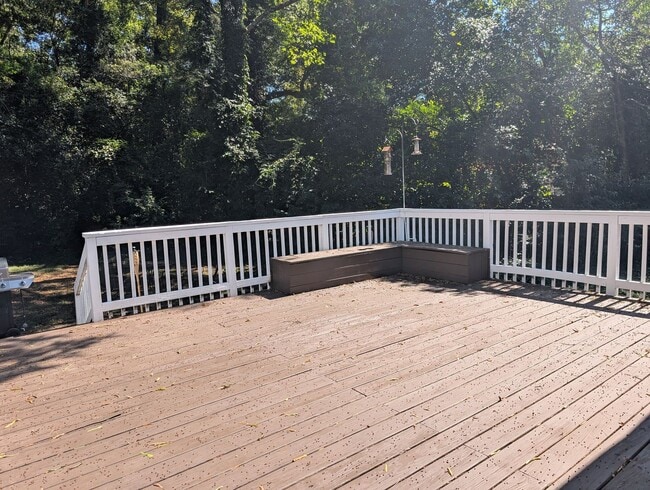 Building Photo - Pristine Ranch-style Home in Commonwealth!