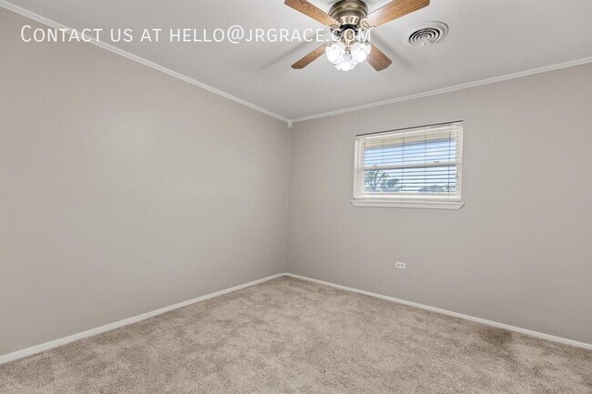 Building Photo - 1101 Rambler Dr