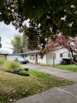 Building Photo - 620 Whitman St