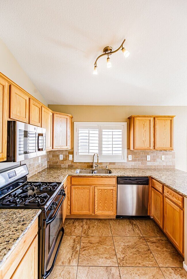 Building Photo - 8952 Quarrystone Way