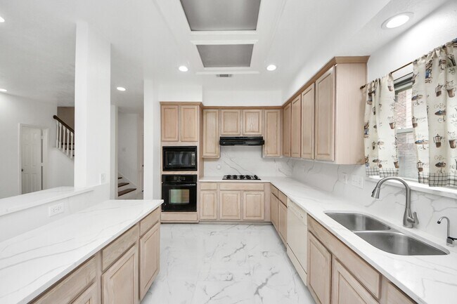 Building Photo - 3138 Waters View Dr