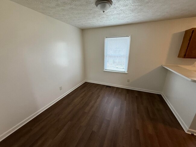 Building Photo - 2156 Deauville Dr