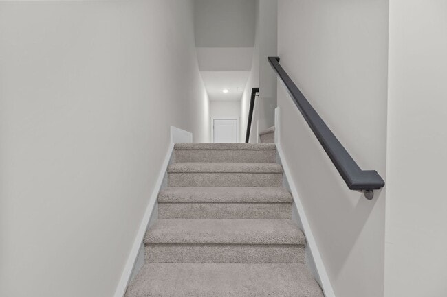 Building Photo - Gorgeous New Construction!  Updated Kitche...