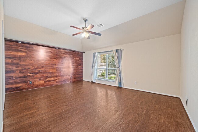 Building Photo - 13914 Juniper Bend Ln