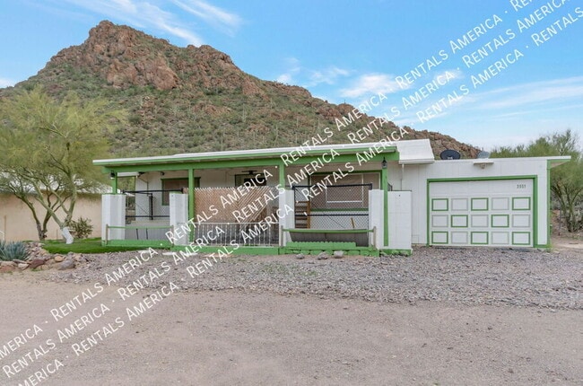 Building Photo - 3951 W Irvington Rd