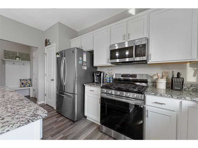 Building Photo - 2722 Jaber Ave NE