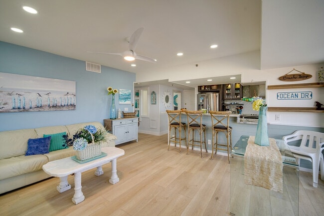 Building Photo - 3101 Boardwalk