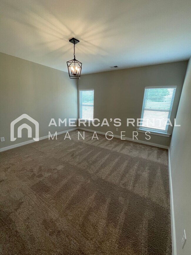 Building Photo - Home for Rent in Eastaboga, AL!! Available...