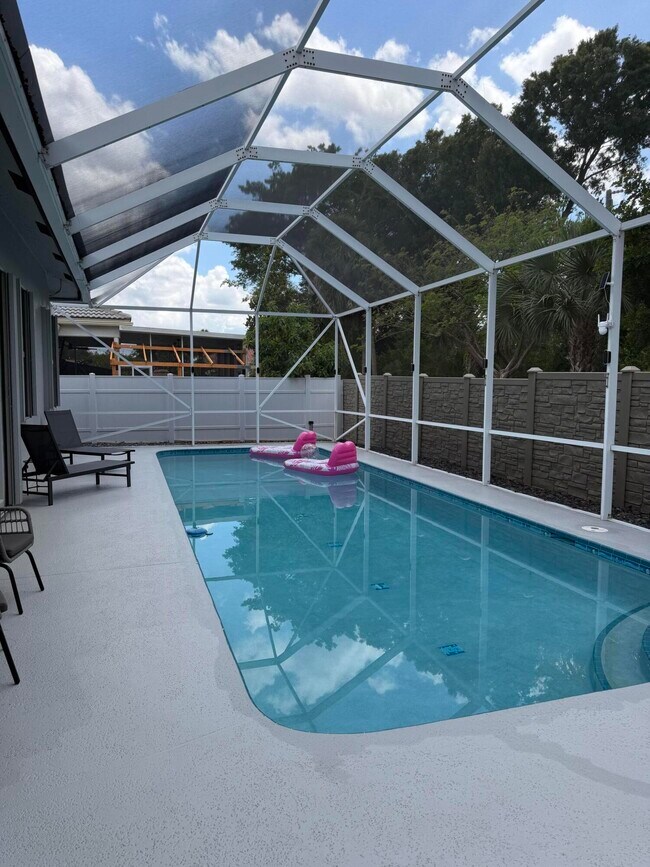 Building Photo - 3755 Spring Crest Ct