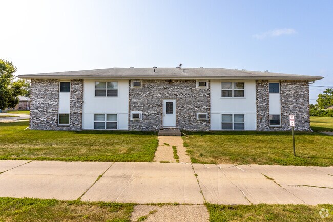 Building Photo - 1 bed, 1 bath - $725/month