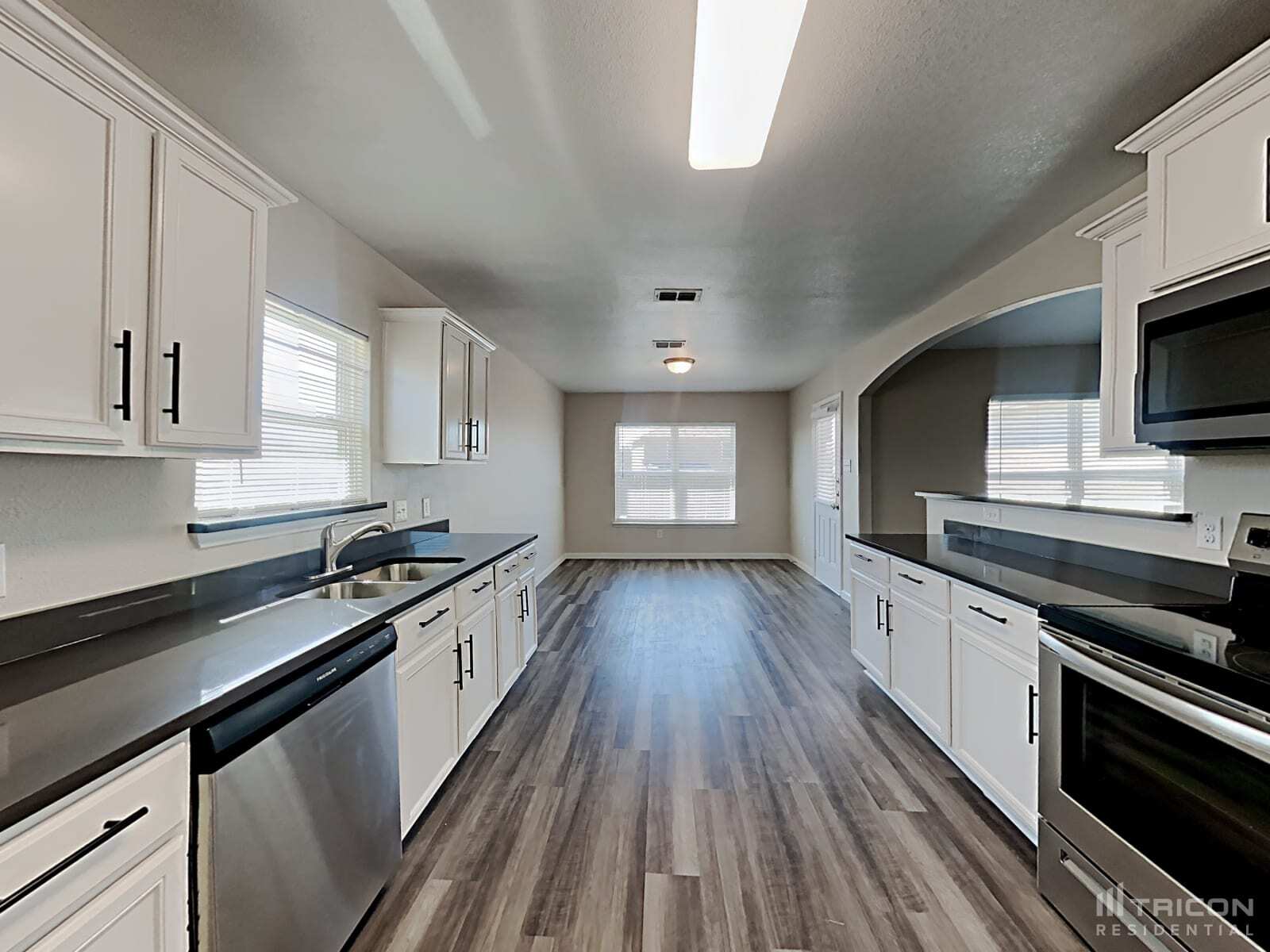 Building Photo - 14210 Bridgeview Ln