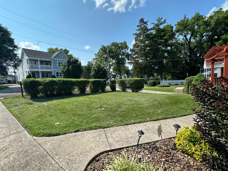 Building Photo - 2908 Murray Cir