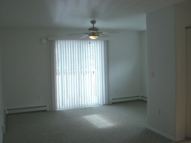 Building Photo - 1051 Lanark Dr