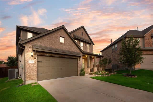 Building Photo - 2418 Hillview Dr