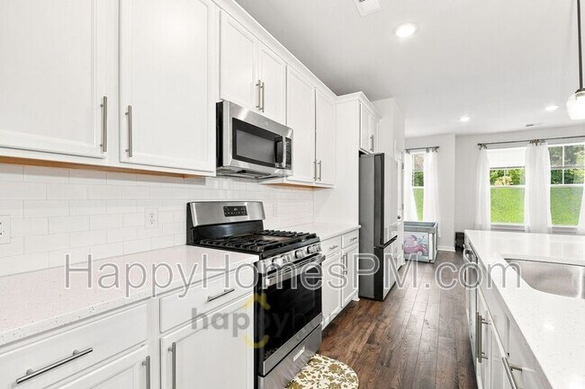 Building Photo - 1023 Old Cypress Run