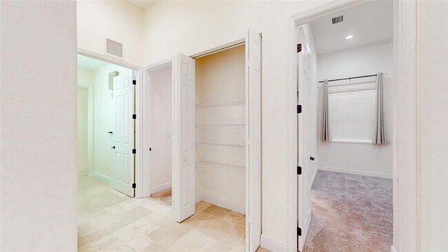 Building Photo - 4046 NW 85th Ave