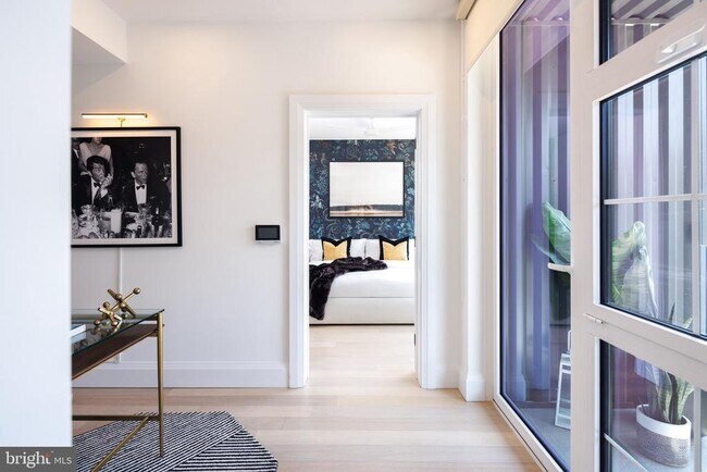 Primary Photo - 1099 Germantown Ave