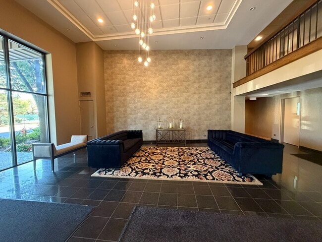 Building Photo - 6340 Americana Dr