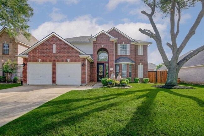 Primary Photo - 15838 Red Hill Trail