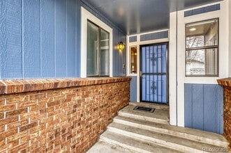 Building Photo - 11962 E Maple Ave