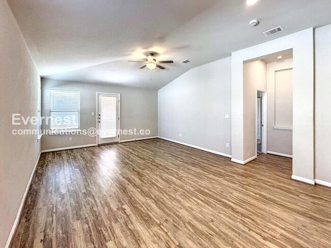 Building Photo - 5524 Bellissima Way