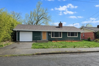 Building Photo - *Move-in Special - $200 off 1st Month's Rent* Updated 3-Bed Home in Desirable South Eugene